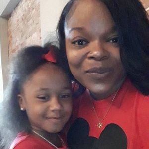 Meet your Posher, Krystal